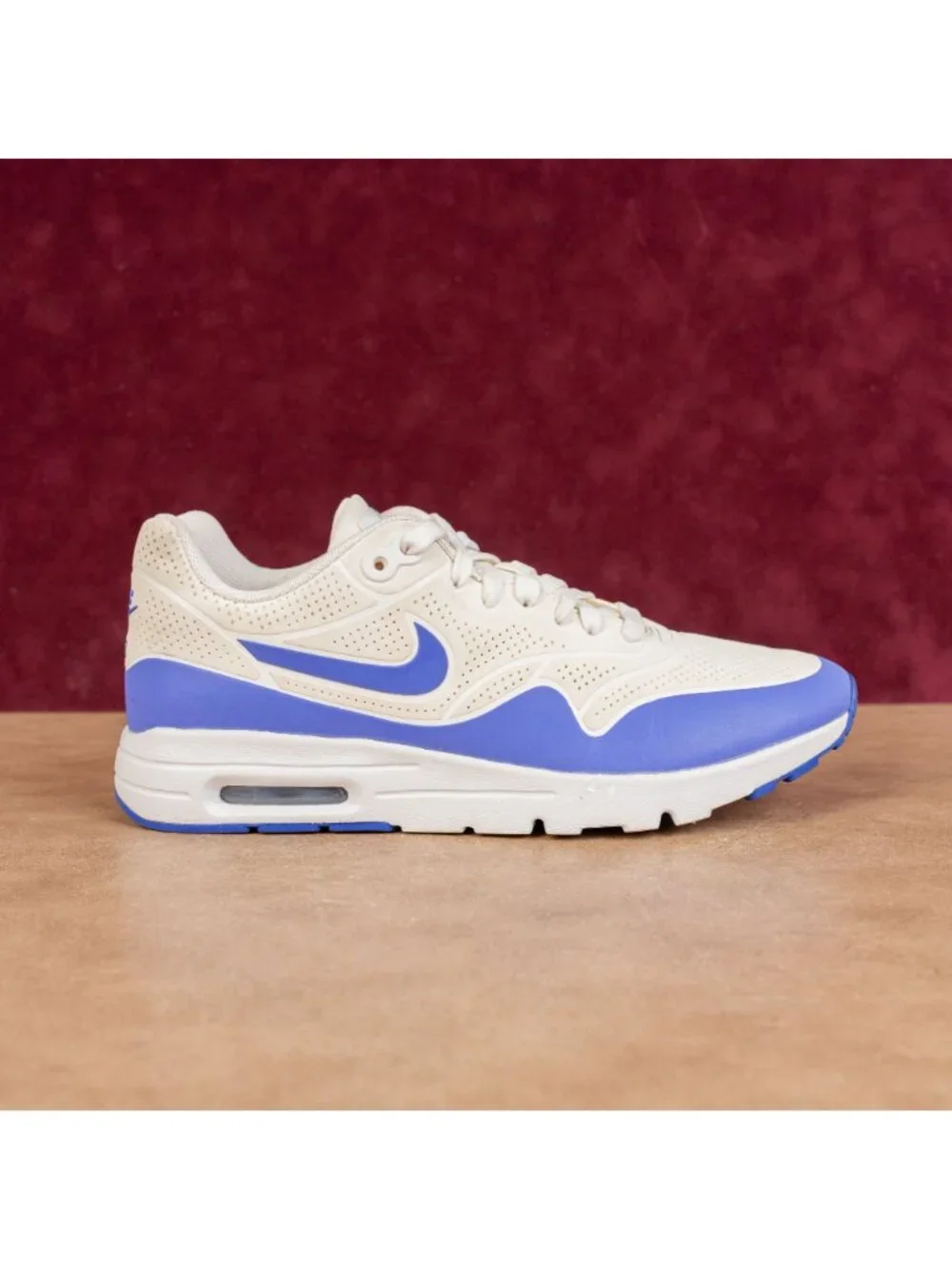 Nike Women Air Max Ultra Moire White Violet Walking Running Sneakers size 7 - Picture 4 of 7